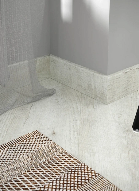 Плинтус МДФ Fine Floor Дуб Анхель>