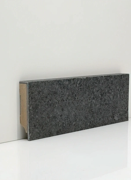 Плинтус МДФ Xtrafloor Venetian Stone 46981BV