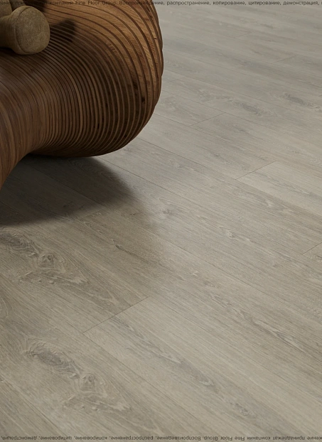 Виниловый ламинат (SPC) Royce SENSE Дуб Мадлен